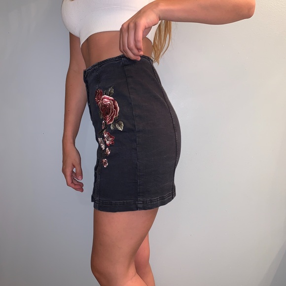 SOLD - Picture 2 of 8